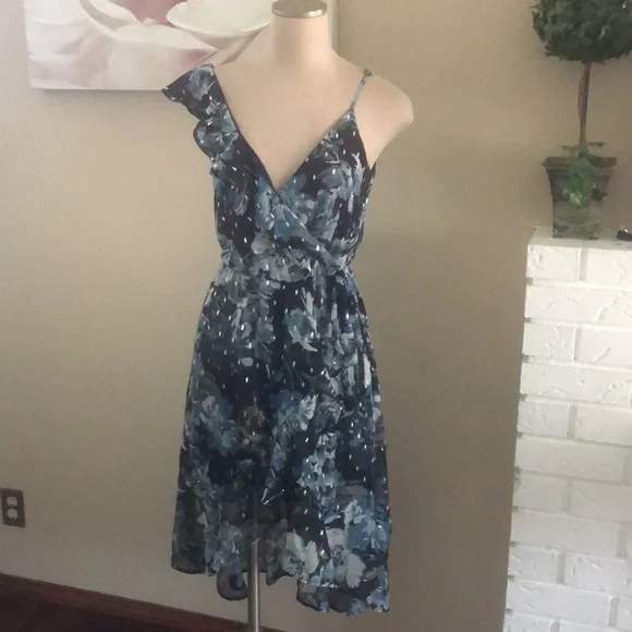 Max & Ash | NWT Ruffle High-Low Dress - Picture 3 of 10